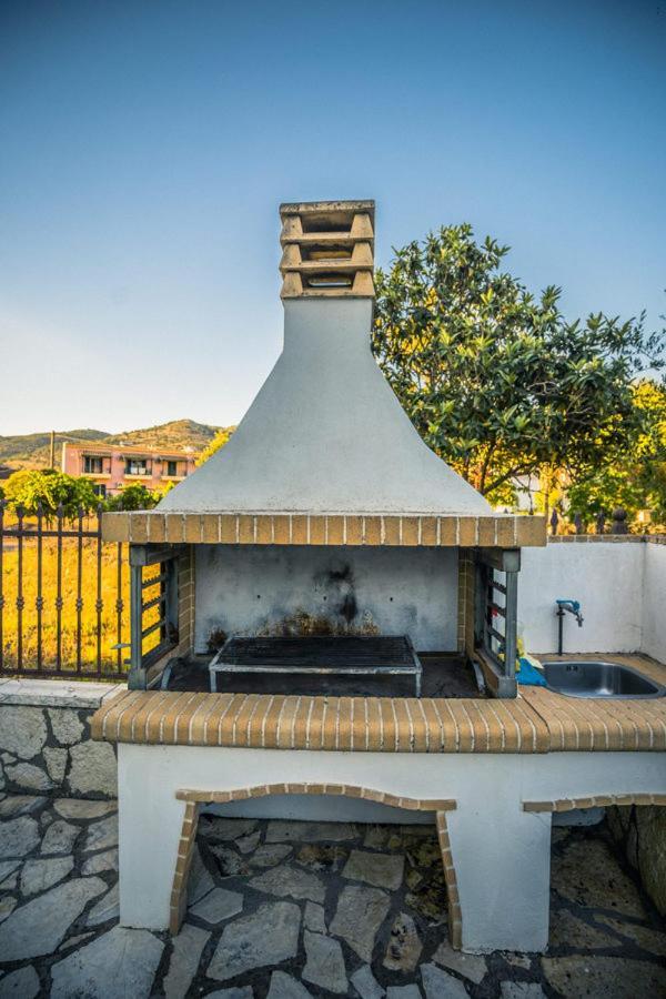 Villa Karolina Tsogkas Sívota Buitenkant foto